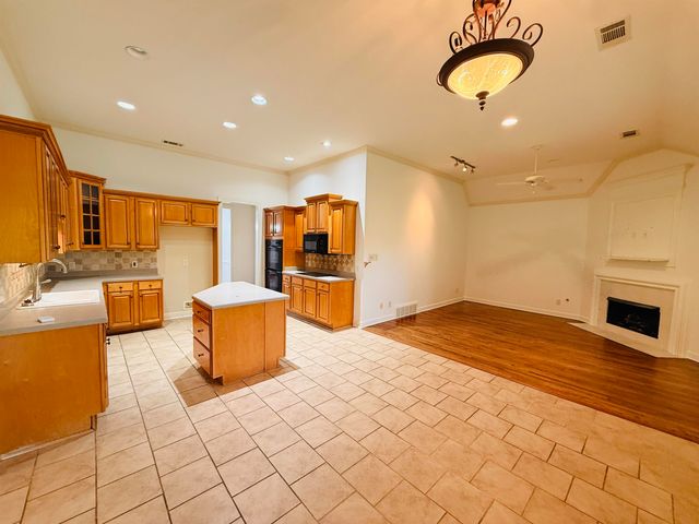 1320 RIVER END CV, Cordova, TN 38016