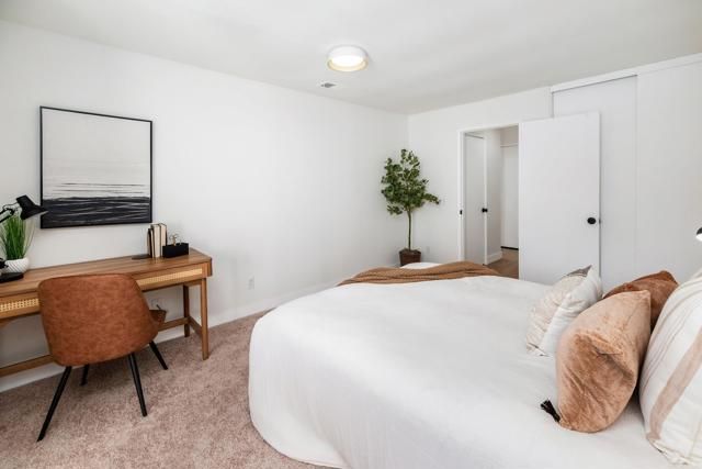 4085 Crystal Dawn Ln 201, San Diego, CA 92122