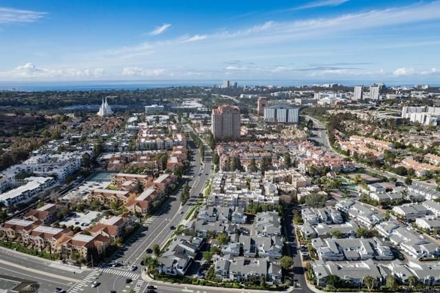 4085 Crystal Dawn Ln 201, San Diego, CA 92122