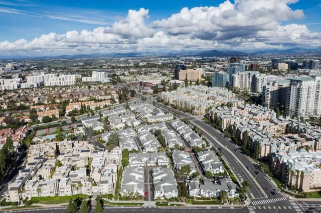 4085 Crystal Dawn Ln 201, San Diego, CA 92122