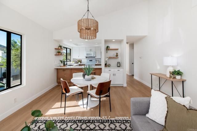 4085 Crystal Dawn Ln 201, San Diego, CA 92122