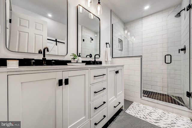 59 MIDWAY, Lake Harmony, PA 18624