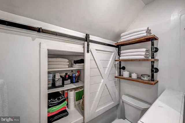 59 MIDWAY, Lake Harmony, PA 18624