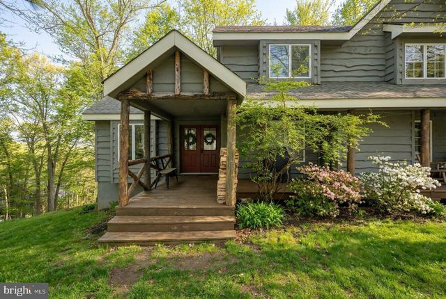 59 MIDWAY, Lake Harmony, PA 18624