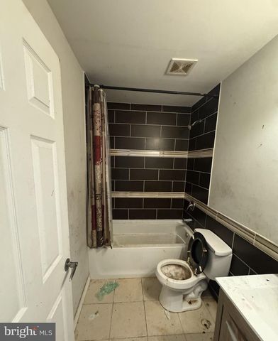 123 E MAYLAND ST, Philadelphia, PA 19144