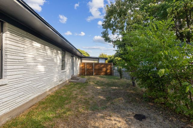 1412 N Morris Street, Mckinney, TX 75069