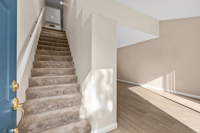 4121 Via Candidiz 42, San Diego, CA 92130