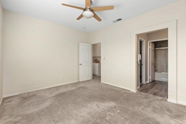 4121 Via Candidiz 42, San Diego, CA 92130