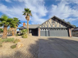 319 Esquina Drive, Henderson, NV 89014