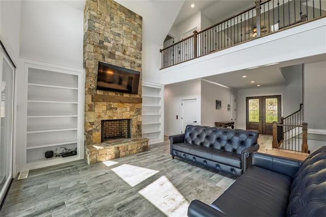 5635 CHEROKEE Trace, Cumming, GA 30041