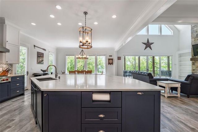 5635 CHEROKEE Trace, Cumming, GA 30041