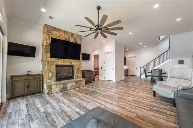 5635 CHEROKEE Trace, Cumming, GA 30041