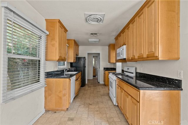 10149 Valjean Avenue, Granada Hills, CA 91343