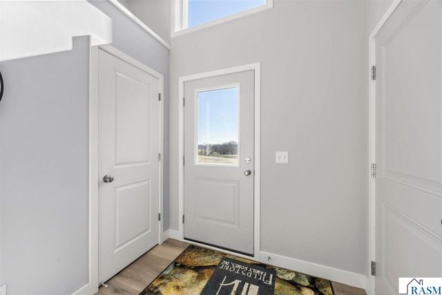 2017 Aster Lane, Mankato, MN 56001