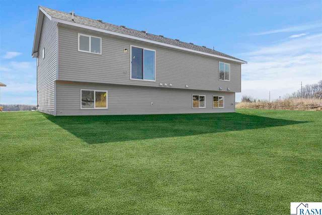 2017 Aster Lane, Mankato, MN 56001