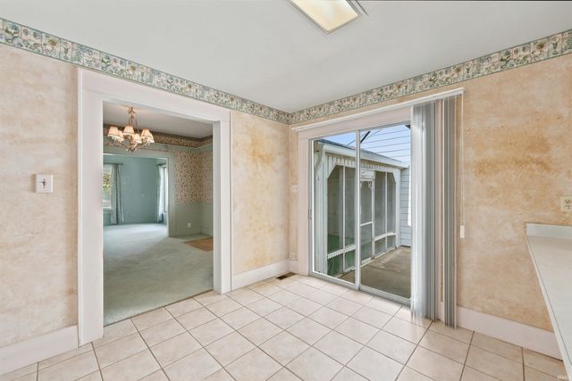8901 E Jackson Street, Selma, IN 47383