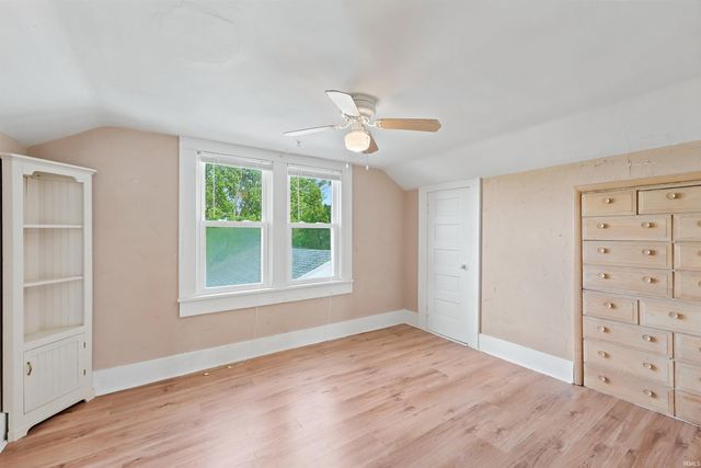 8901 E Jackson Street, Selma, IN 47383