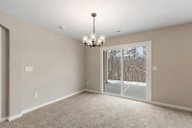 510 Foxhill Drive, 14-104, Crescent Springs, KY 41017