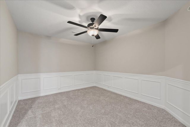 510 Foxhill Drive, 14-104, Crescent Springs, KY 41017