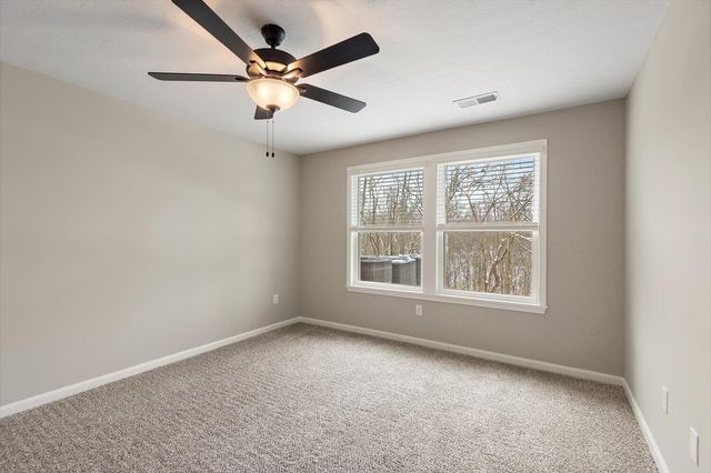 510 Foxhill Drive, 14-104, Crescent Springs, KY 41017