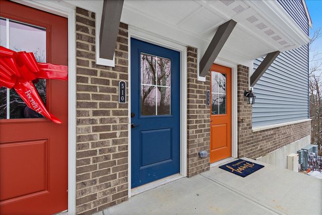 510 Foxhill Drive, 14-104, Crescent Springs, KY 41017
