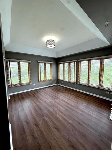 10900 Beth Drive, Orland Park, IL 60467