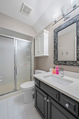 10900 Beth Drive, Orland Park, IL 60467