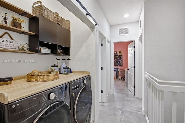 16930 SW 90th Street, Miami, FL 33196