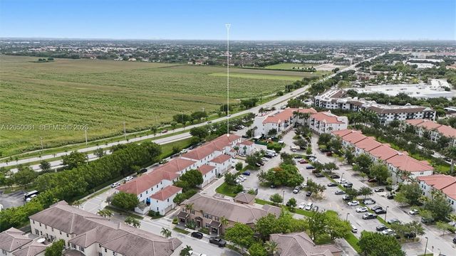 16930 SW 90th Street, Miami, FL 33196