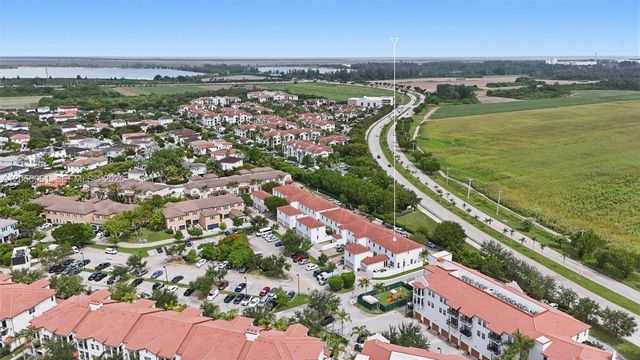 16930 SW 90th Street, Miami, FL 33196