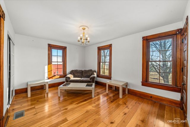 10256 Somonauk Road, Hinckley, IL 60520