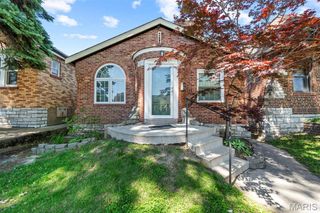 5709 Walsh Street, St Louis, MO 63109