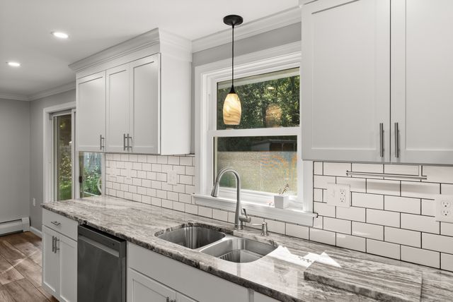 91 Till Street, Enfield, CT 06082