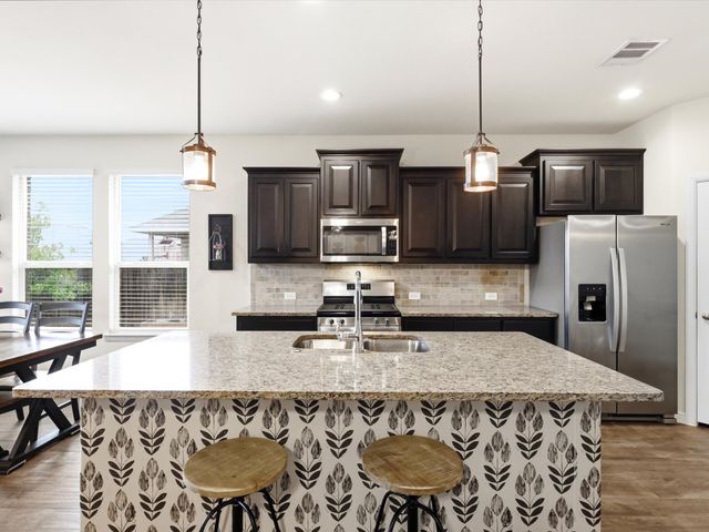 3425 Eloise Lane, Krum, TX 76249