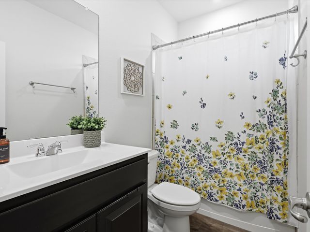 3425 Eloise Lane, Krum, TX 76249