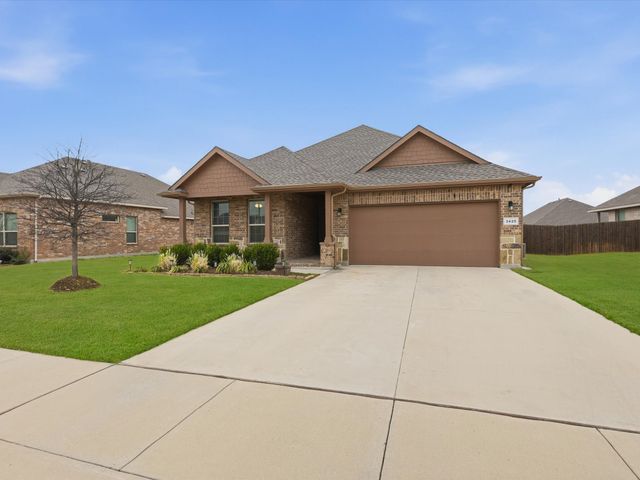 3425 Eloise Lane, Krum, TX 76249