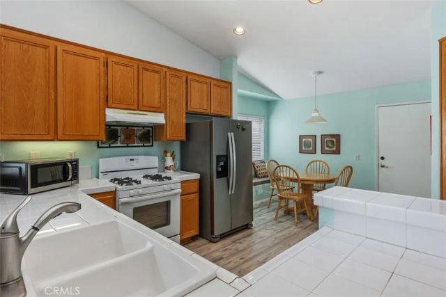 4933 Lake Shore Court, Fallbrook, CA 92028