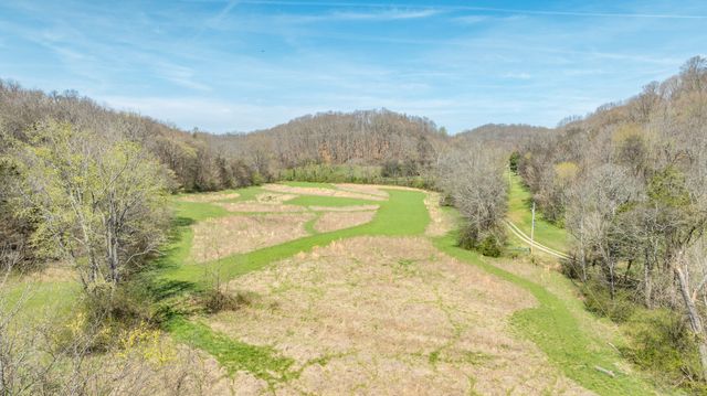 2739 Pickens Rd, Lynnville, TN 38472