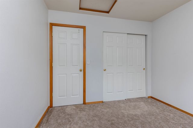 6811 N Capri Ln, Spokane, WA 99217