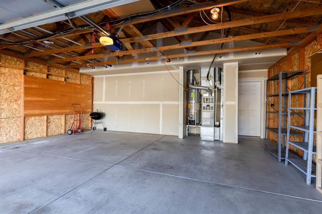 6811 N Capri Ln, Spokane, WA 99217