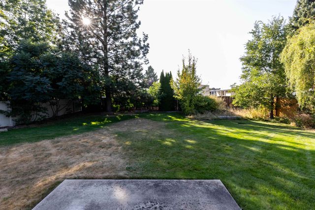 6811 N Capri Ln, Spokane, WA 99217