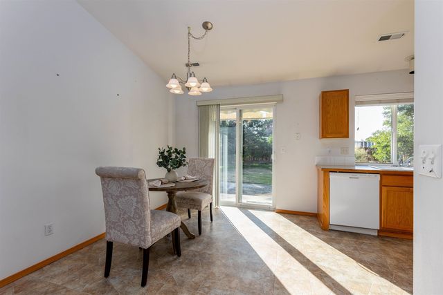 6811 N Capri Ln, Spokane, WA 99217