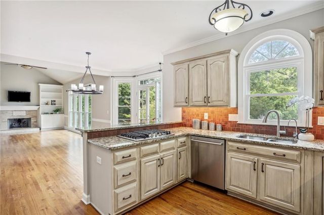 3282 Belmont Glen Drive SE, Marietta, GA 30067