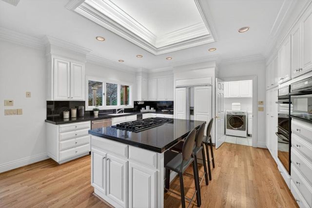 20026 Heritage Oak, Saratoga, CA 95070