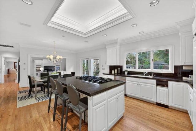 20026 Heritage Oak, Saratoga, CA 95070