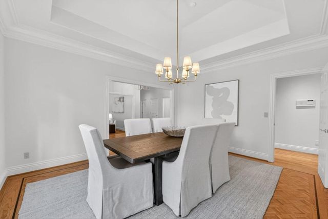 20026 Heritage Oak, Saratoga, CA 95070