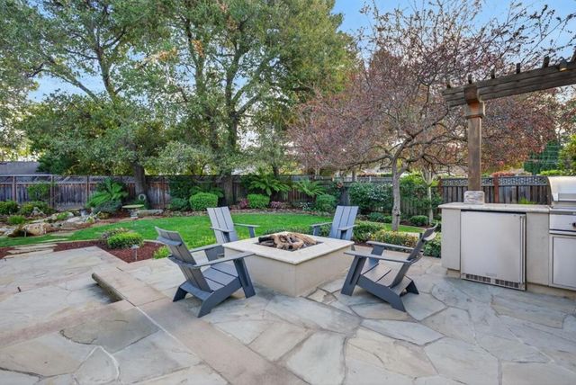 20026 Heritage Oak, Saratoga, CA 95070