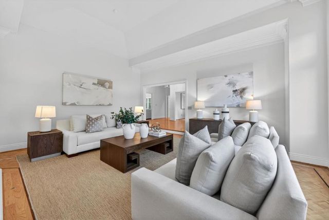 20026 Heritage Oak, Saratoga, CA 95070