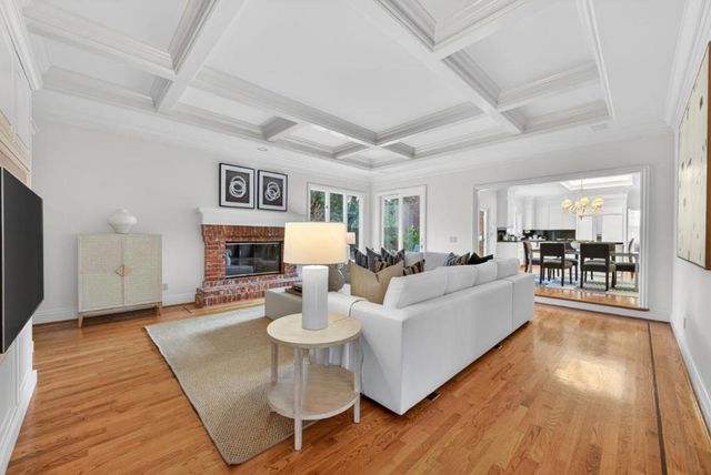 20026 Heritage Oak, Saratoga, CA 95070