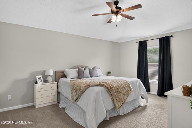 1513 LANTERN LIGHT Trail, Middleburg, FL 32068